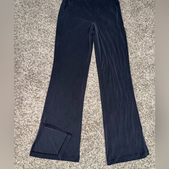 Elegant Black Women's Pants - Picture 8 of 14